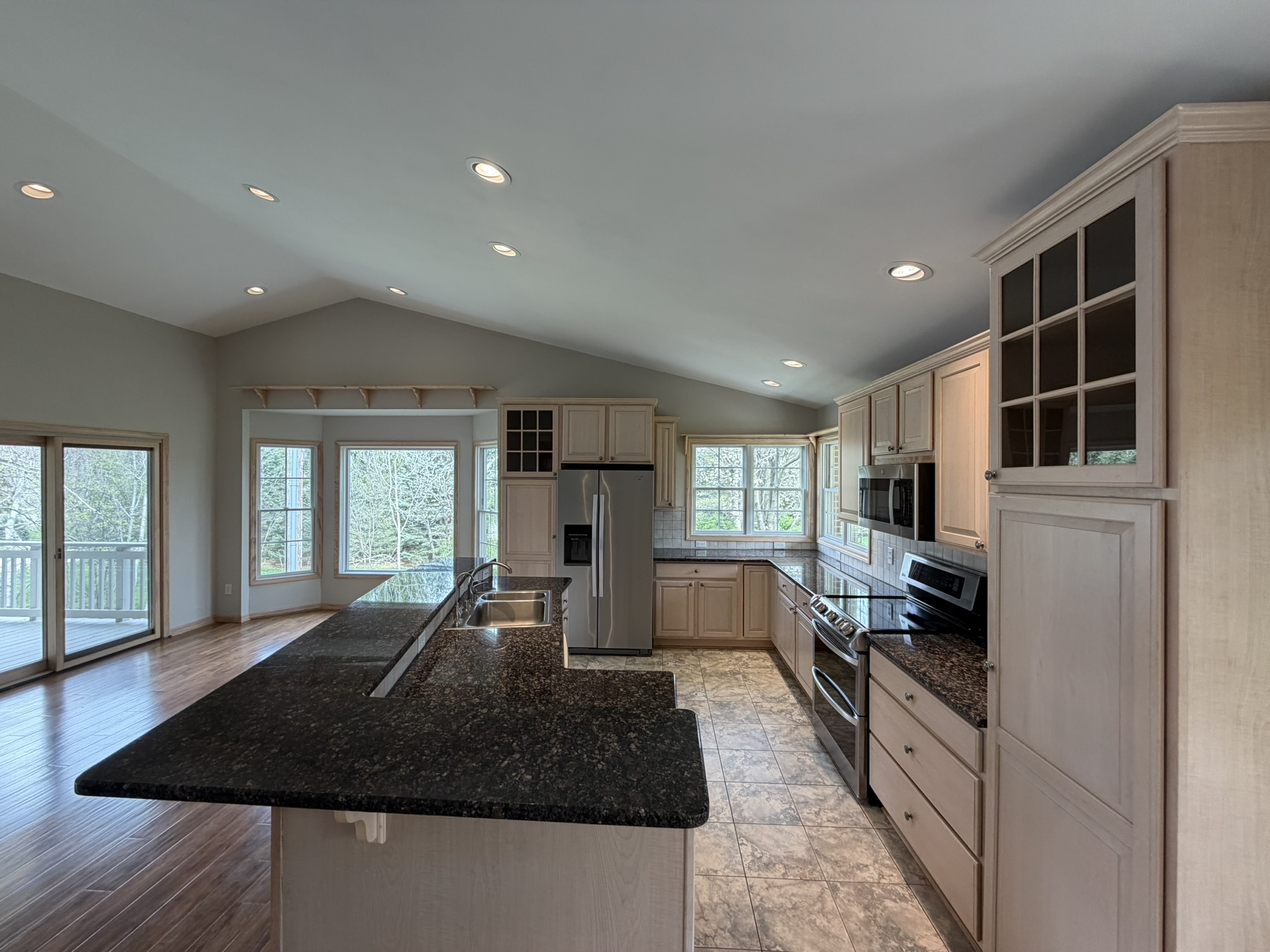 Kitchen — full view